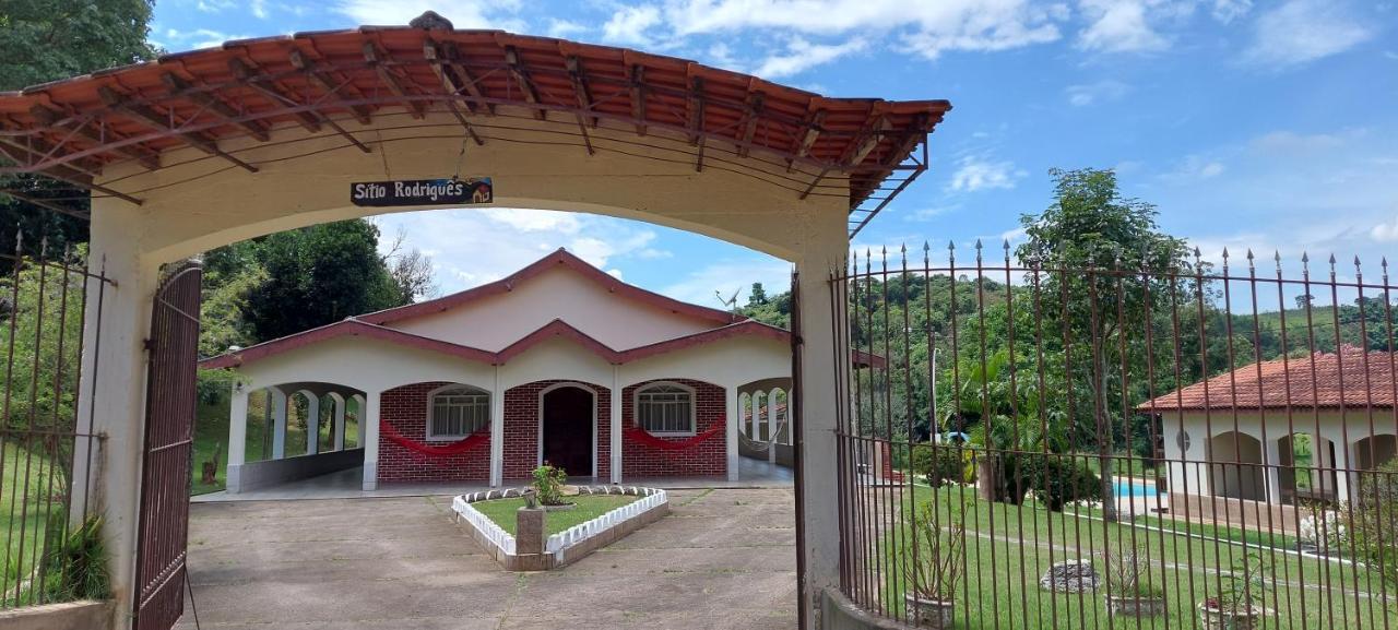 Sitio Dos Rodrigues Villa Lindóia Eksteriør bilde